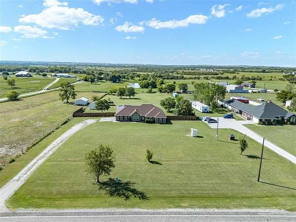 4 Acres of Land with Home for Sale in Decatur, Texas