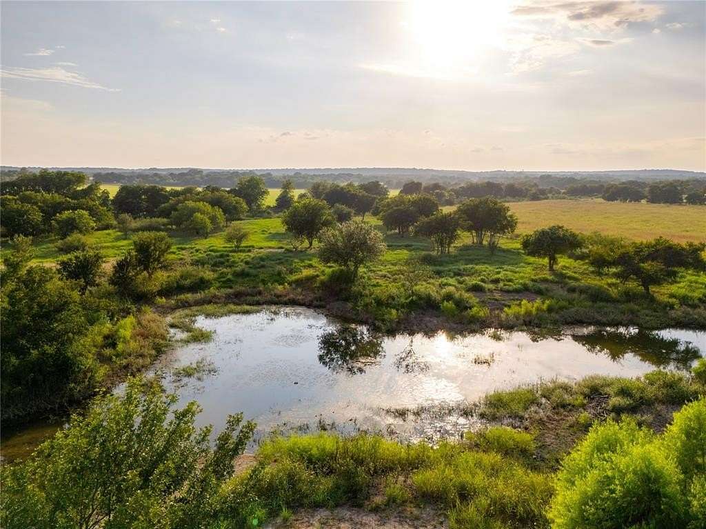 24 Acres of Recreational Land & Farm for Sale in Valley Mills, Texas
