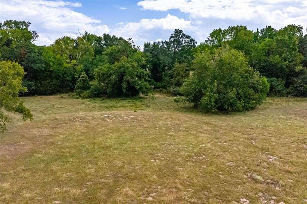 87.6 Acres of Land for Sale in Pickton, Texas