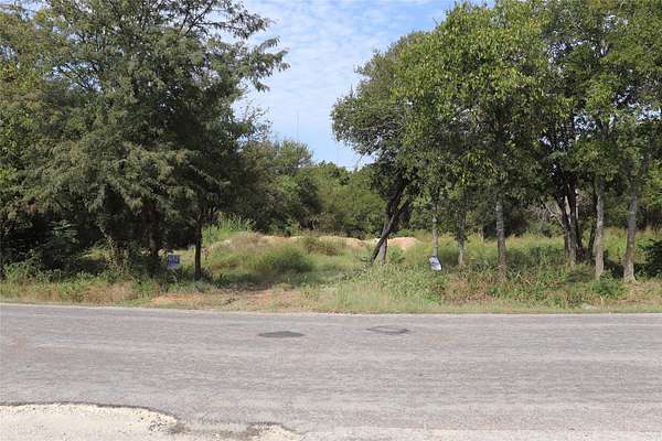 1 Acre of Residential Land for Sale in Cleburne, Texas