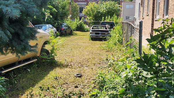 0.09 Acres of Land for Sale in Chicago, Illinois