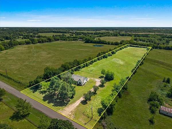 5 Acres of Land with Home for Sale in Campbell, Texas