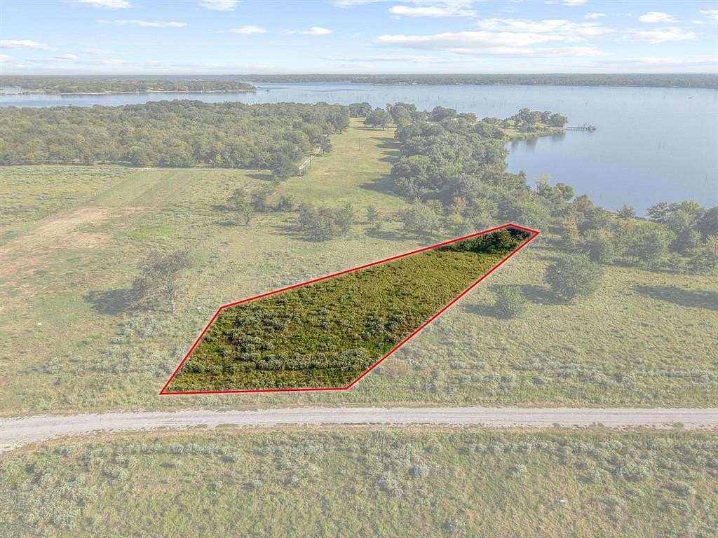 0.84 Acres of Residential Land for Sale in Emory, Texas