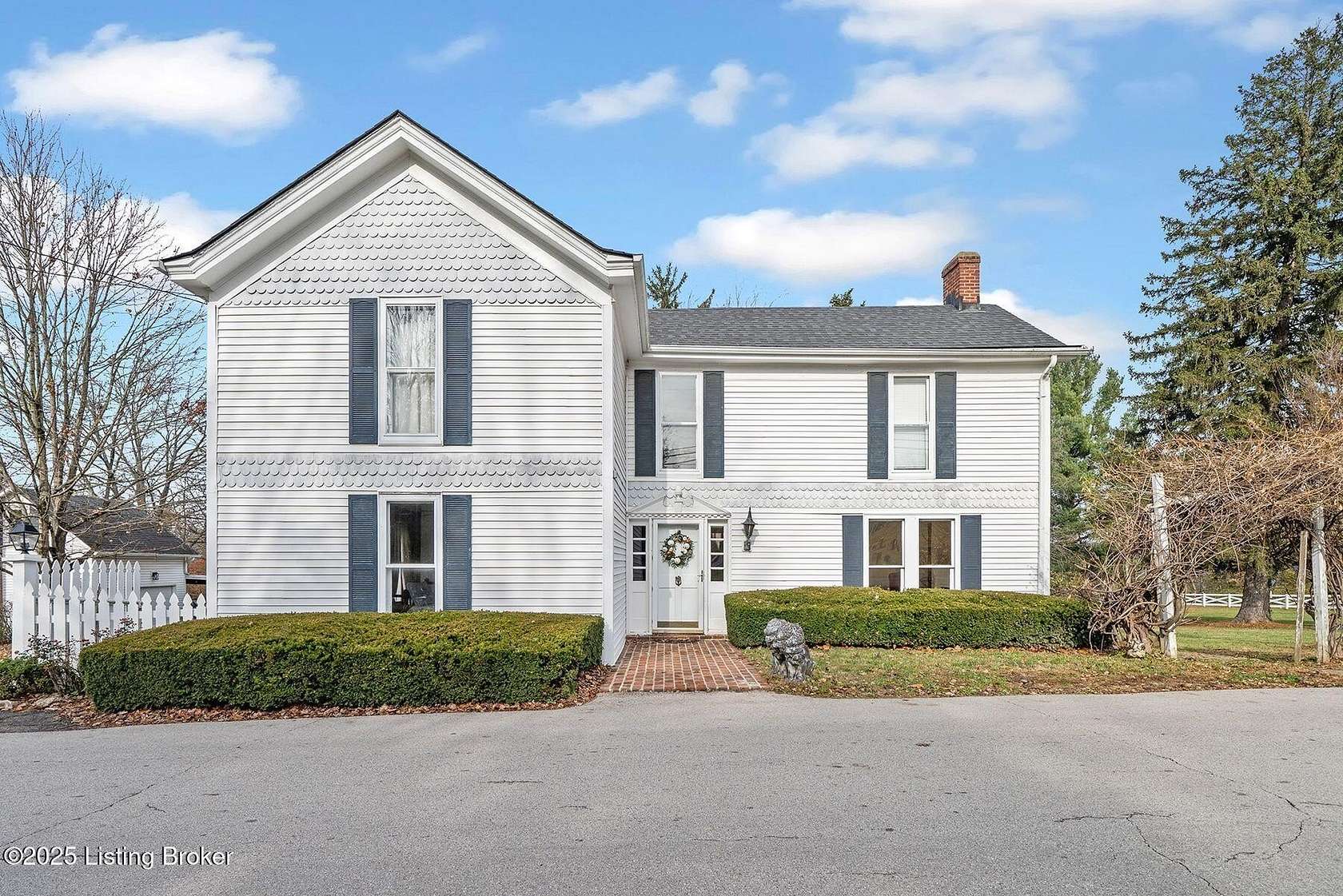 1.35 Acres of Residential Land with Home for Sale in Pewee Valley, Kentucky