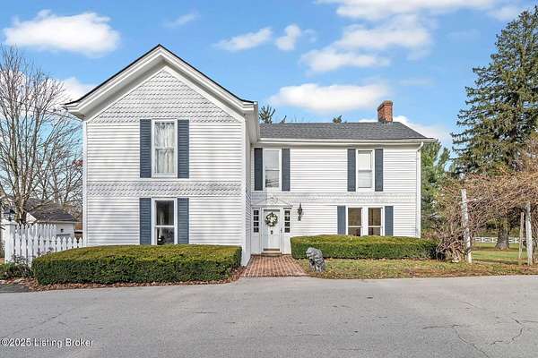 1.35 Acres of Residential Land with Home for Sale in Pewee Valley, Kentucky