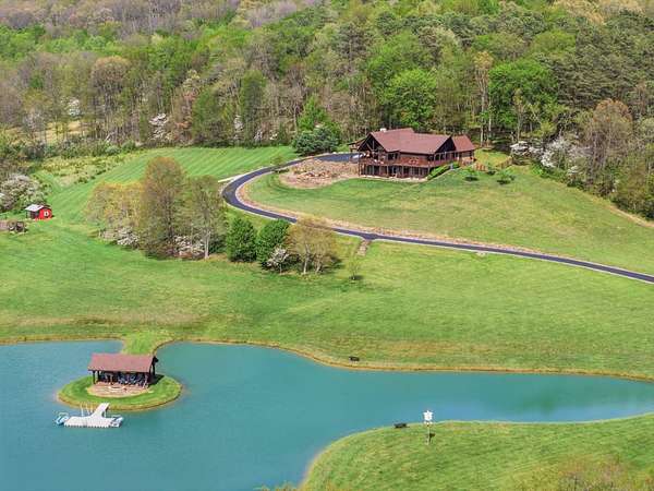 20 Acres of Recreational Land with Home for Sale in Rockbridge, Ohio