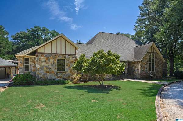 2.4 Acres of Residential Land with Home for Sale in Wilsonville, Alabama