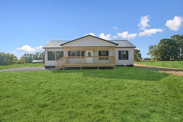 1.5 Acres of Residential Land with Home for Sale in Winchester, Ohio