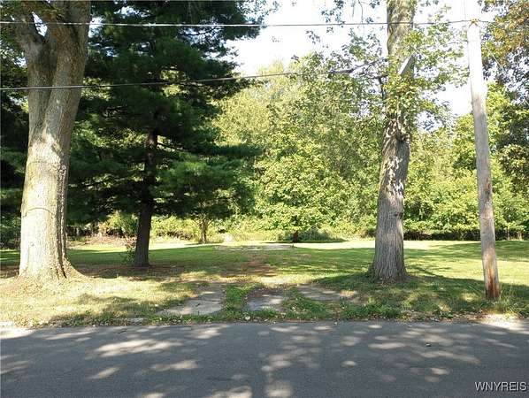 0.53 Acres of Land for Sale in Lockport, New York
