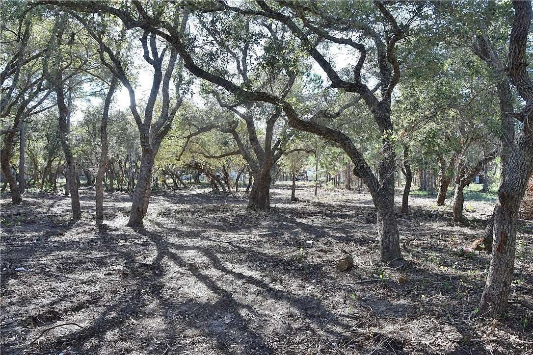 0.95 Acres of Residential Land for Sale in Rockport, Texas
