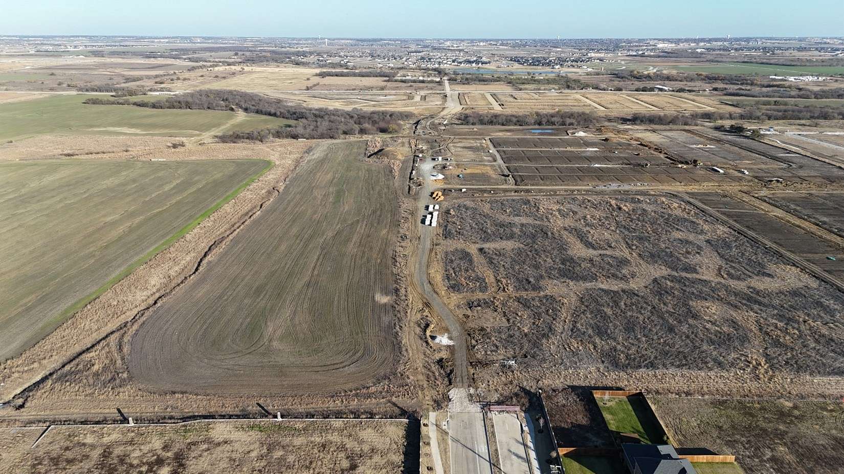 2.75 Acres of Commercial Land for Sale in Aubrey, Texas
