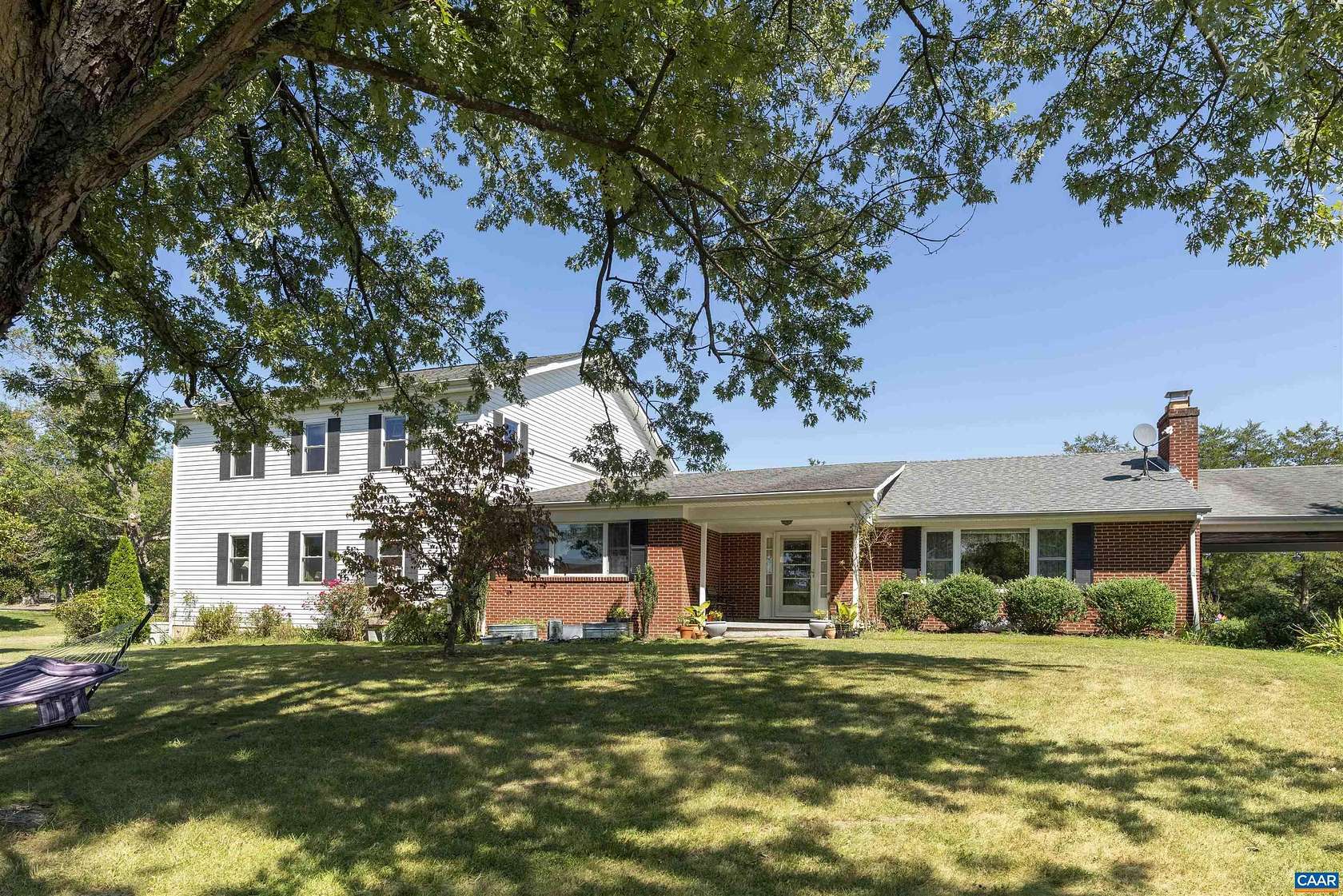 4.4 Acres of Residential Land with Home for Sale in Roseland, Virginia