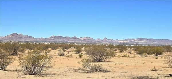 6.25 Acres of Land for Sale in Golden Valley, Arizona
