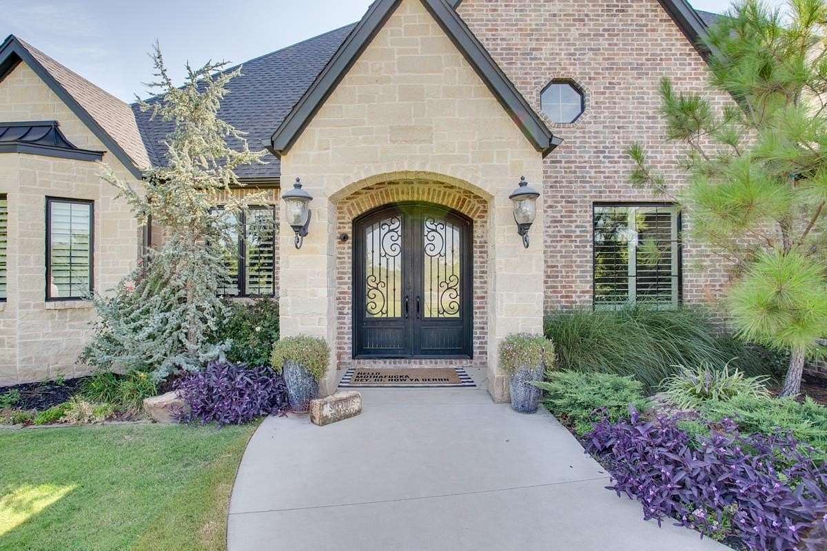 1.8 Acres of Residential Land with Home for Sale in Enid, Oklahoma