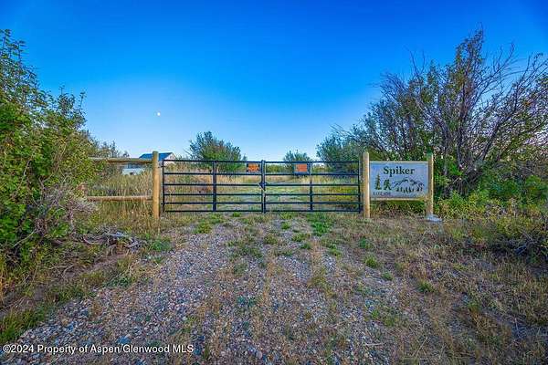 5 Acres of Land for Sale in Craig, Colorado