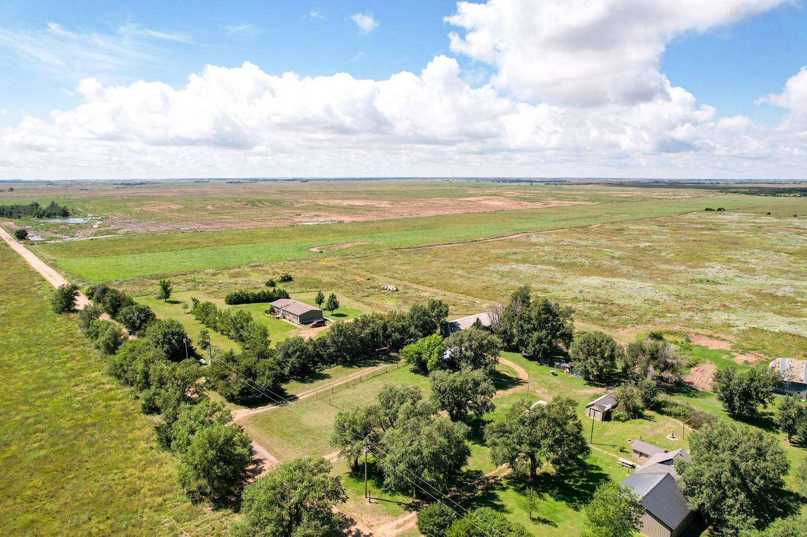 390 Acres of Recreational Land for Sale in Haviland, Kansas