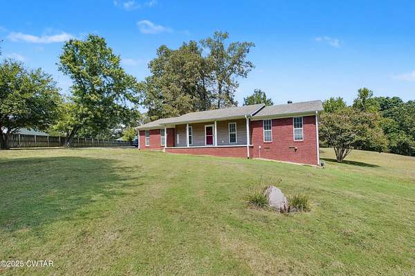 4.1 Acres of Residential Land with Home for Sale in Medina, Tennessee