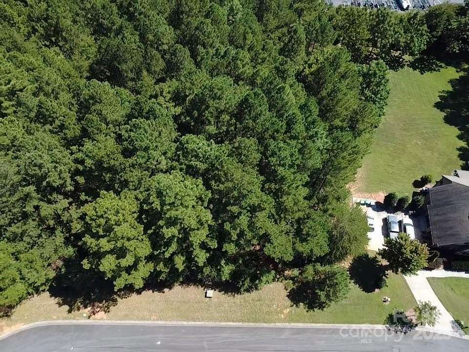 0.61 Acres of Residential Land for Sale in Belmont, North Carolina