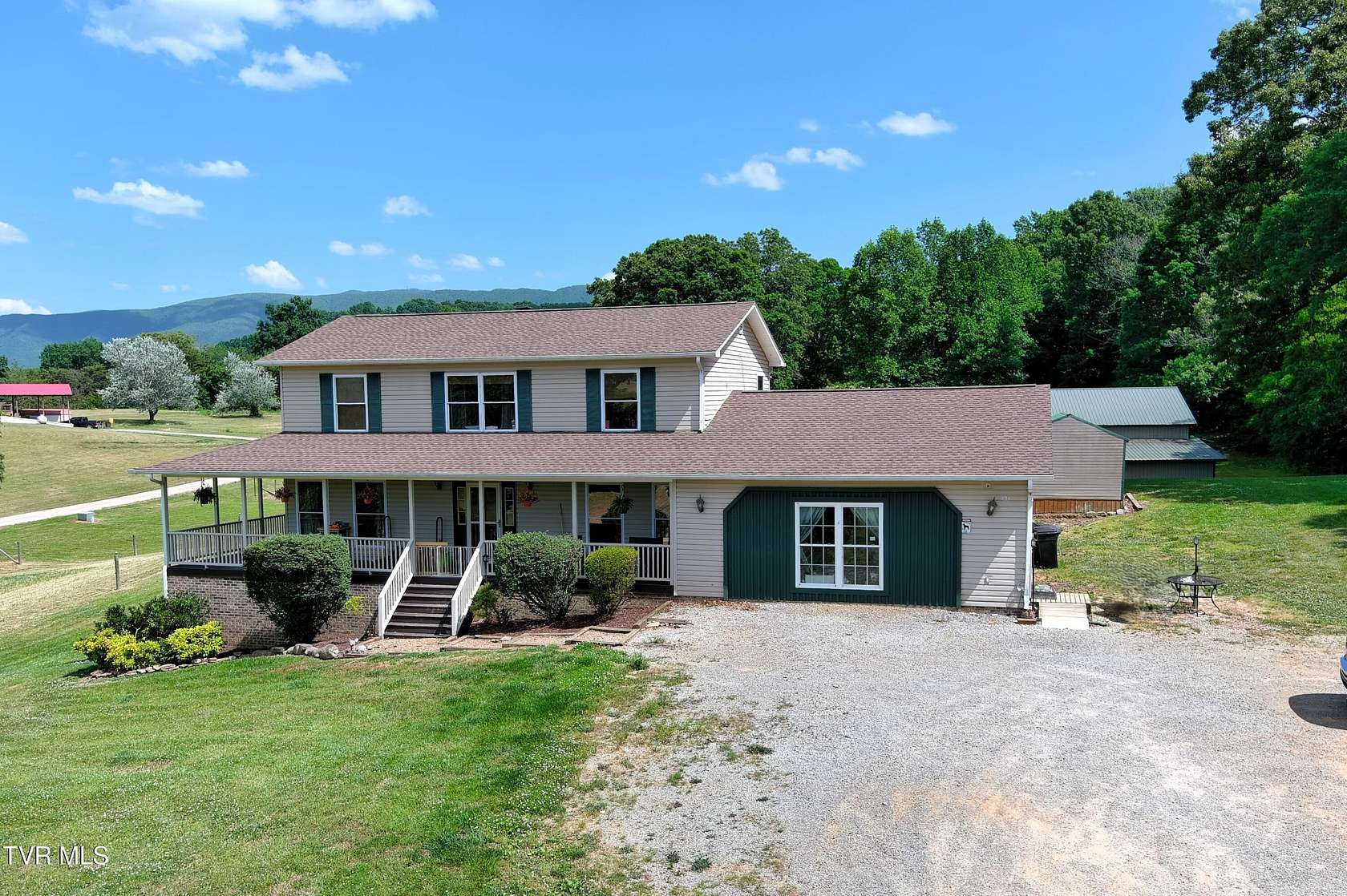10.3 Acres of Land with Home for Sale in Greeneville, Tennessee