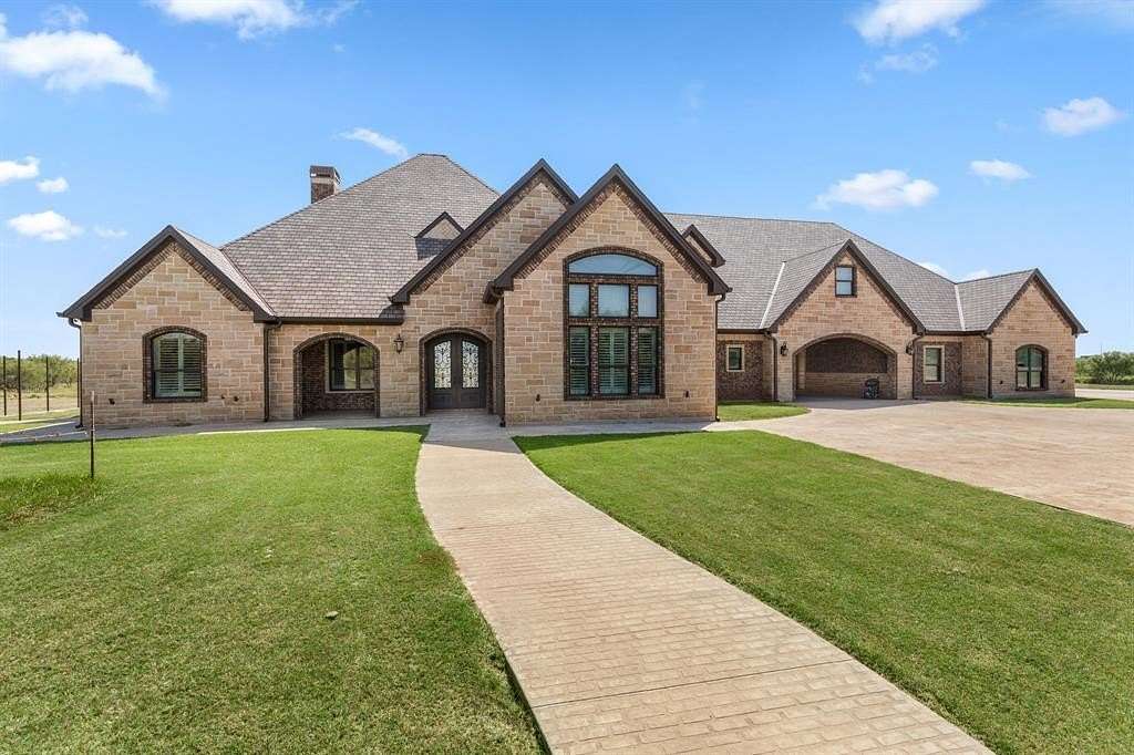 17.6 Acres of Land with Home for Sale in Wichita Falls, Texas