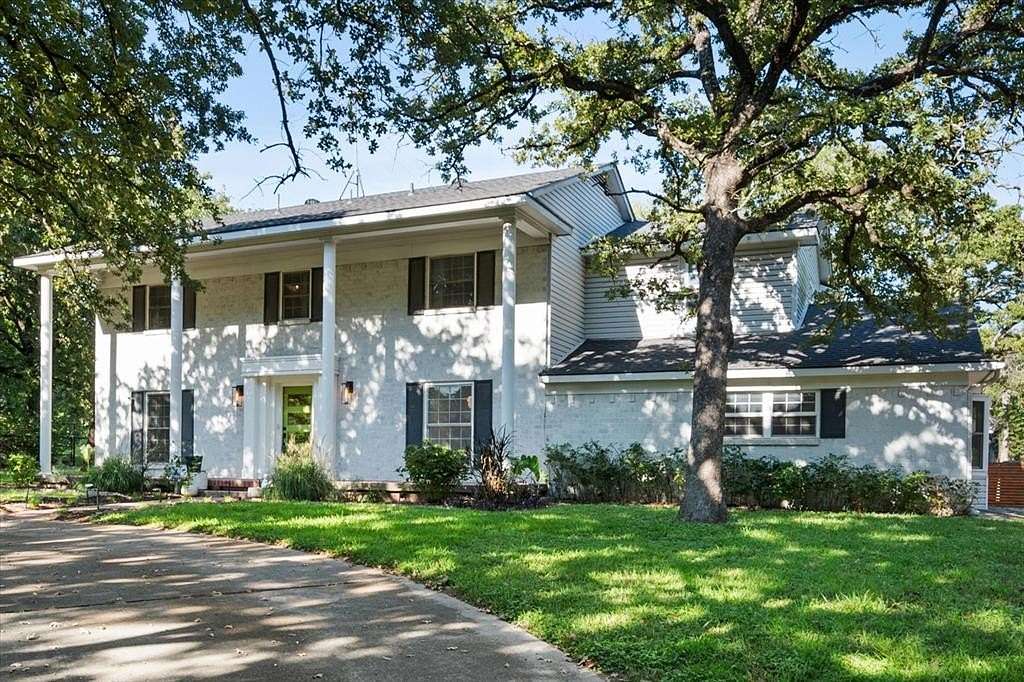 3 Acres of Residential Land with Home for Sale in Burleson, Texas