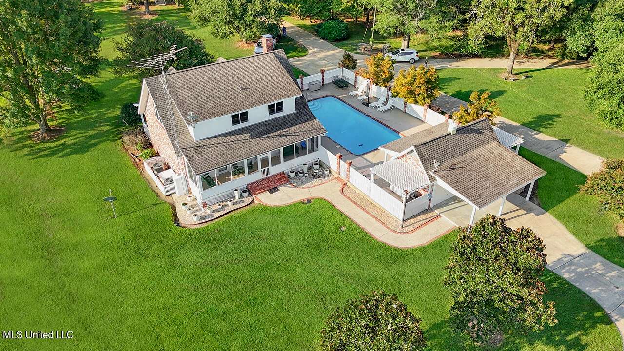 100 Acres of Land with Home for Sale in Osyka, Mississippi