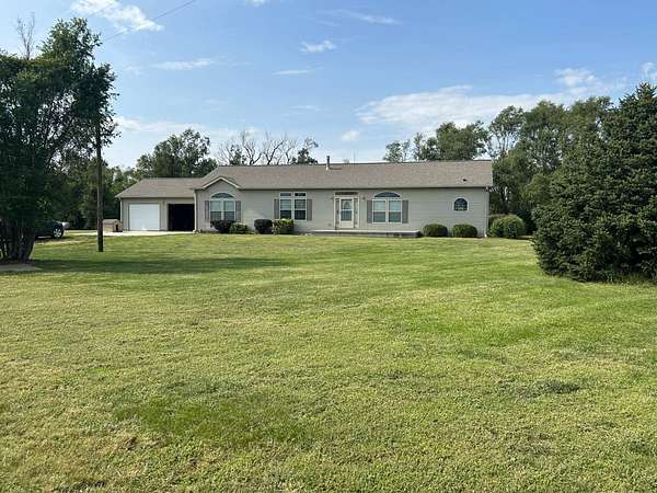 20.2 Acres of Agricultural Land with Home for Sale in Deshler, Nebraska