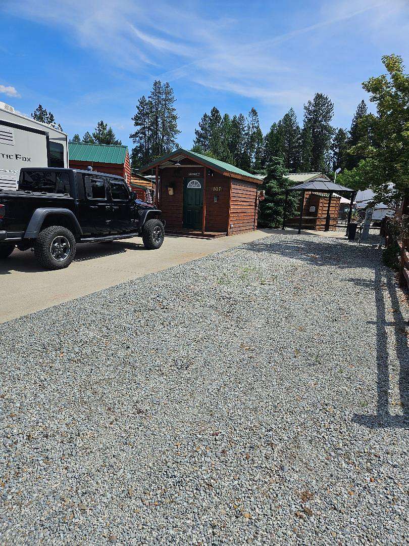 0.04 Acres of Residential Land for Sale in Usk, Washington