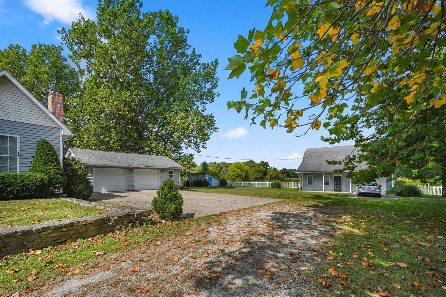 18.6 Acres of Land with Home for Sale in Aurora, Indiana