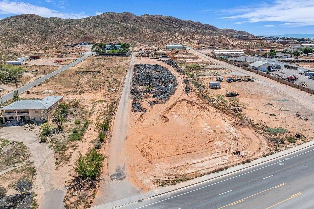 4.24 Acres of Improved Land for Sale in Washington, Utah