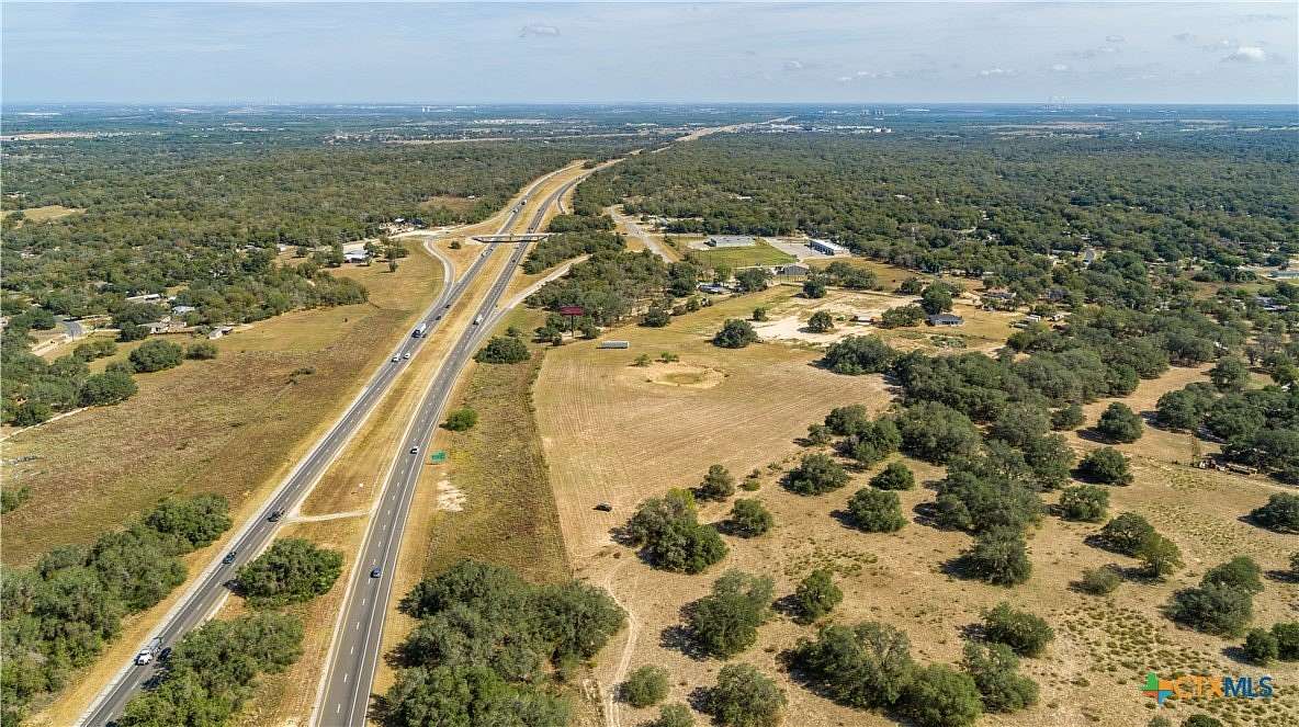15 Acres of Improved Mixed-Use Land for Sale in Elmendorf, Texas