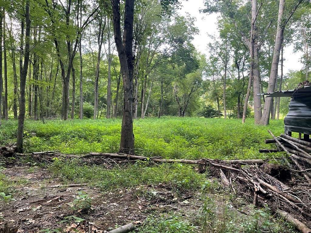 4.2 Acres of Residential Land for Sale in Paris, Tennessee
