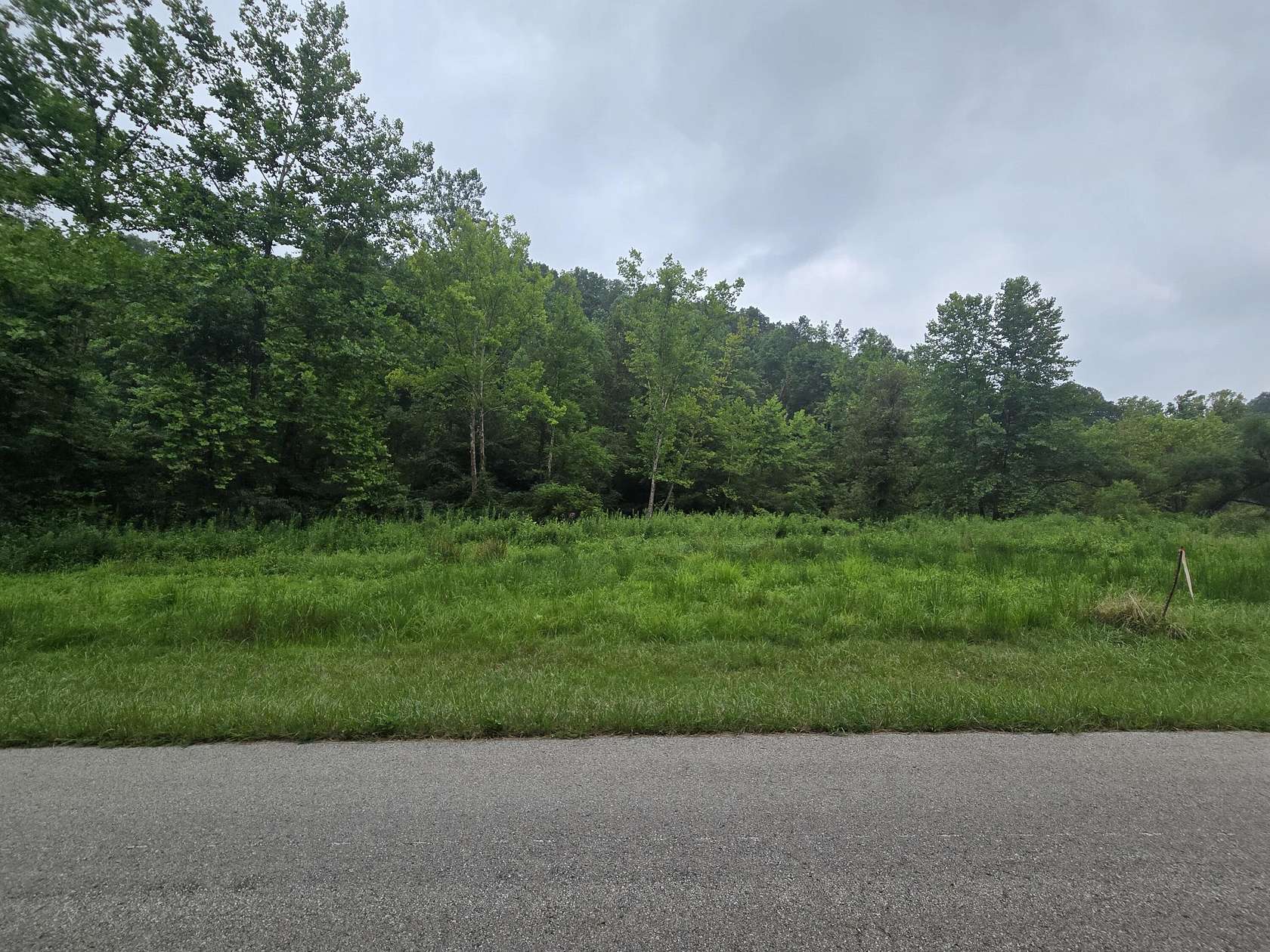21 Acres of Recreational Land for Sale in Stanton, Kentucky