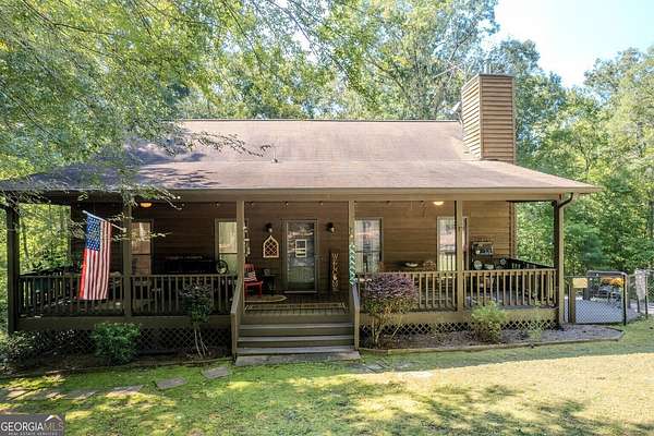 8.86 Acres of Residential Land with Home for Sale in Milledgeville, Georgia