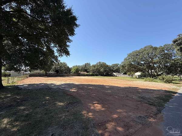 0.34 Acres of Residential Land for Sale in Gulf Breeze, Florida