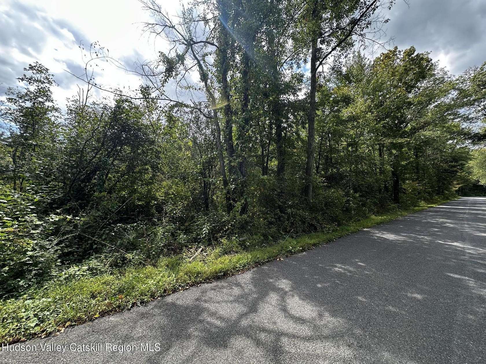 2.24 Acres of Residential Land for Sale in Saugerties, New York