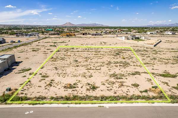 1 Acre of Mixed-Use Land for Sale in Las Cruces, New Mexico