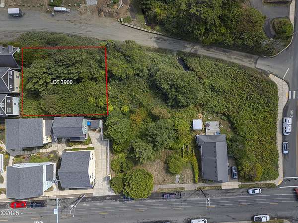 0.23 Acres of Mixed-Use Land for Sale in Newport, Oregon