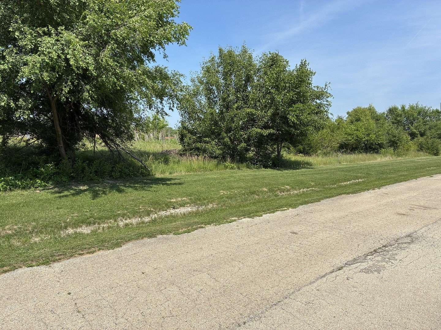 9.12 Acres of Land for Sale in Dixon, Illinois
