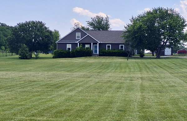 2.5 Acres of Land with Home for Sale in Portland, Tennessee