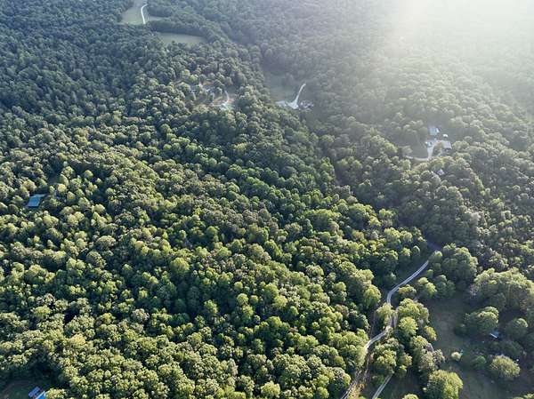 12.5 Acres of Recreational Land for Sale in Dickson, Tennessee