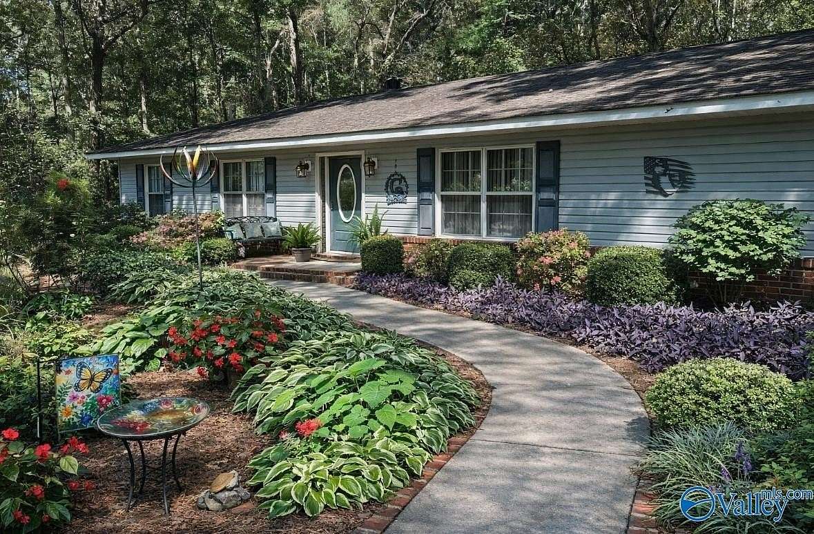 3.25 Acres of Land with Home for Sale in Boaz, Alabama