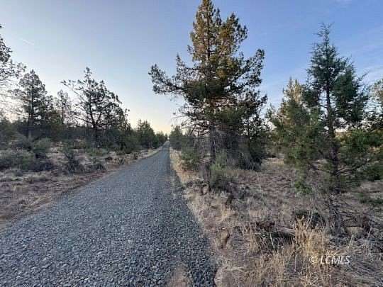 1.88 Acres of Residential Land for Sale in Bonanza, Oregon