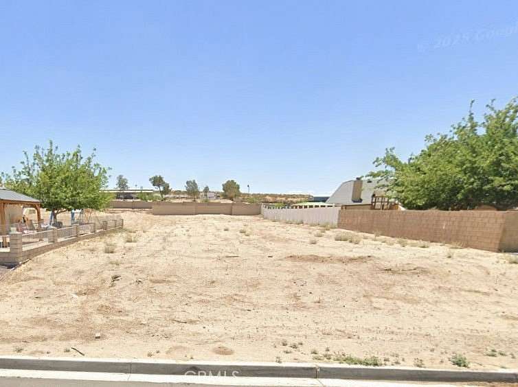 0.27 Acres of Residential Land for Sale in Helendale, California