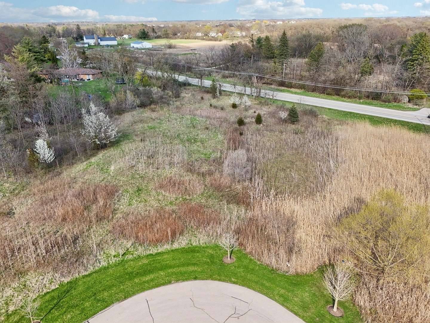 1.2 Acres of Residential Land for Sale in Lake Barrington, Illinois