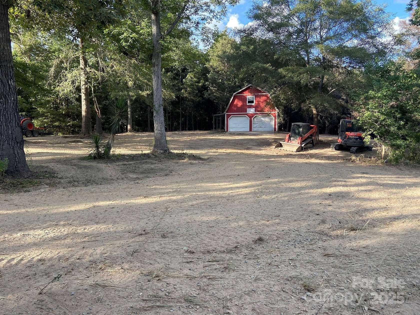 7 Acres of Residential Land for Sale in Edgemoor, South Carolina