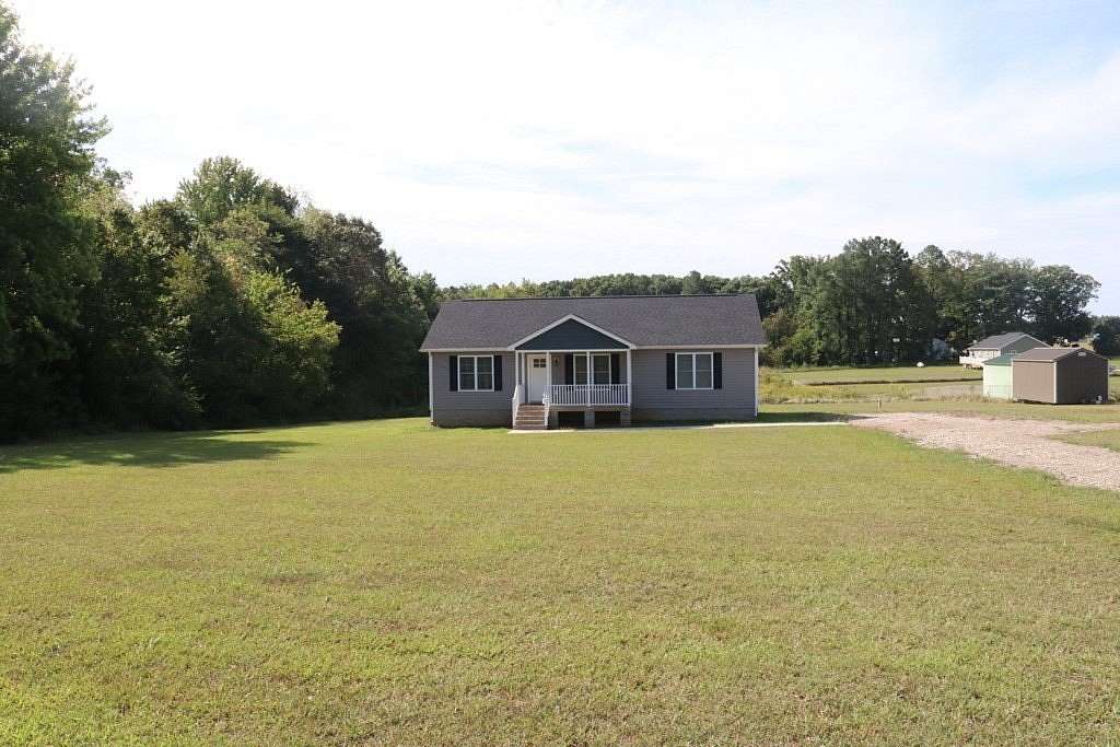 2.12 Acres of Residential Land with Home for Sale in Prospect, Virginia