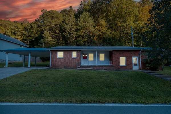 19 Acres of Land with Home for Sale in Leburn, Kentucky