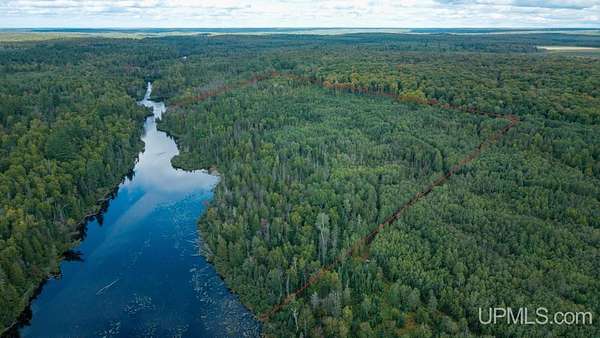 33 Acres of Recreational Land for Sale in Amasa, Michigan