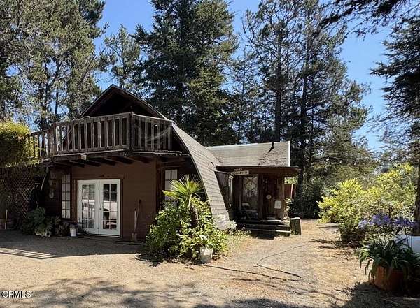12 Acres of Land with Home for Sale in Albion, California